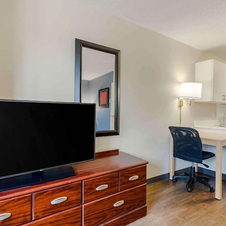 Extended Stay America Suites - Washington Dc Germantown Milestone Esterno foto