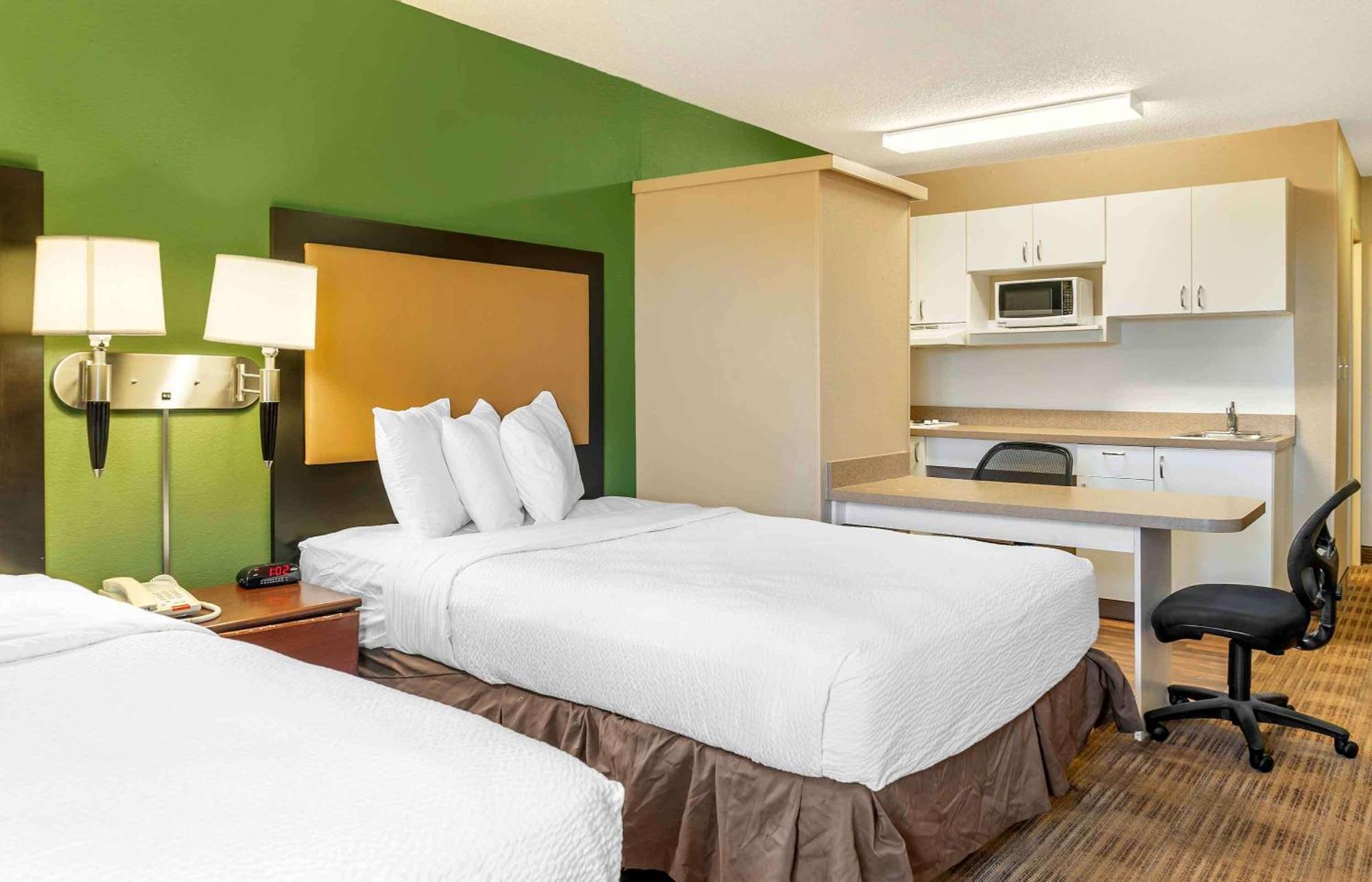 Extended Stay America Suites - Washington Dc Germantown Milestone Esterno foto