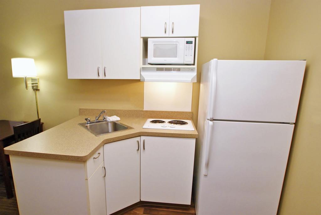Extended Stay America Suites - Washington Dc Germantown Milestone Esterno foto