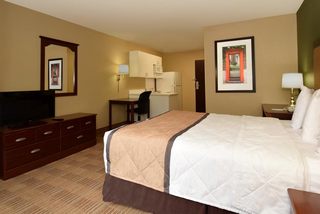 Extended Stay America Suites - Washington Dc Germantown Milestone Esterno foto